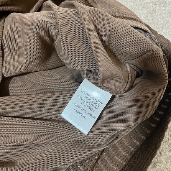 Hello Molly LOOK TWICE KNIT LONG SLEEVE MINI DRESS BROWN size Medium Revolve - Picture 5 of 12